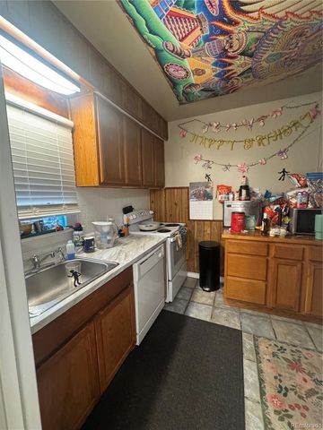 3120 S Pearl Street, Englewood, CO 80113