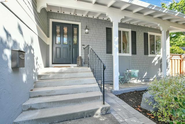 2622 Breton Pl, Walnut Creek, CA 94598