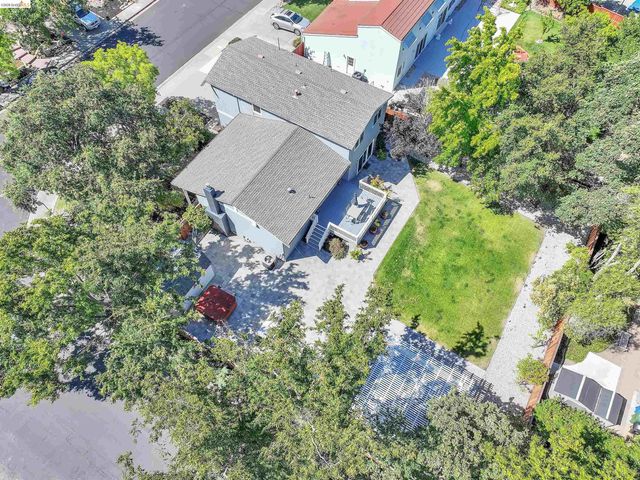 2622 Breton Pl, Walnut Creek, CA 94598