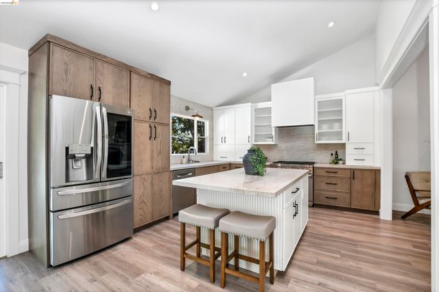 2622 Breton Pl, Walnut Creek, CA 94598