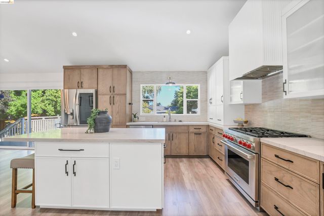 2622 Breton Pl, Walnut Creek, CA 94598
