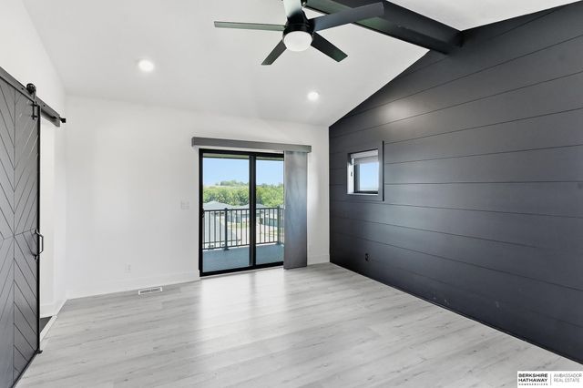 19002 Acorn Drive, Gretna, NE 68028
