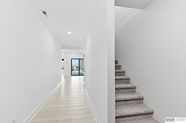 19002 Acorn Drive, Gretna, NE 68028