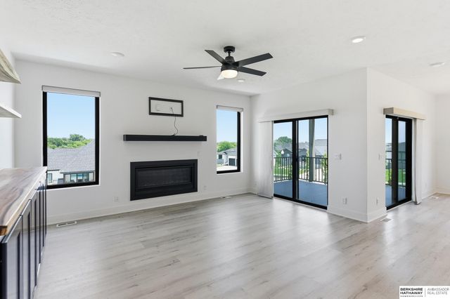 19002 Acorn Drive, Gretna, NE 68028