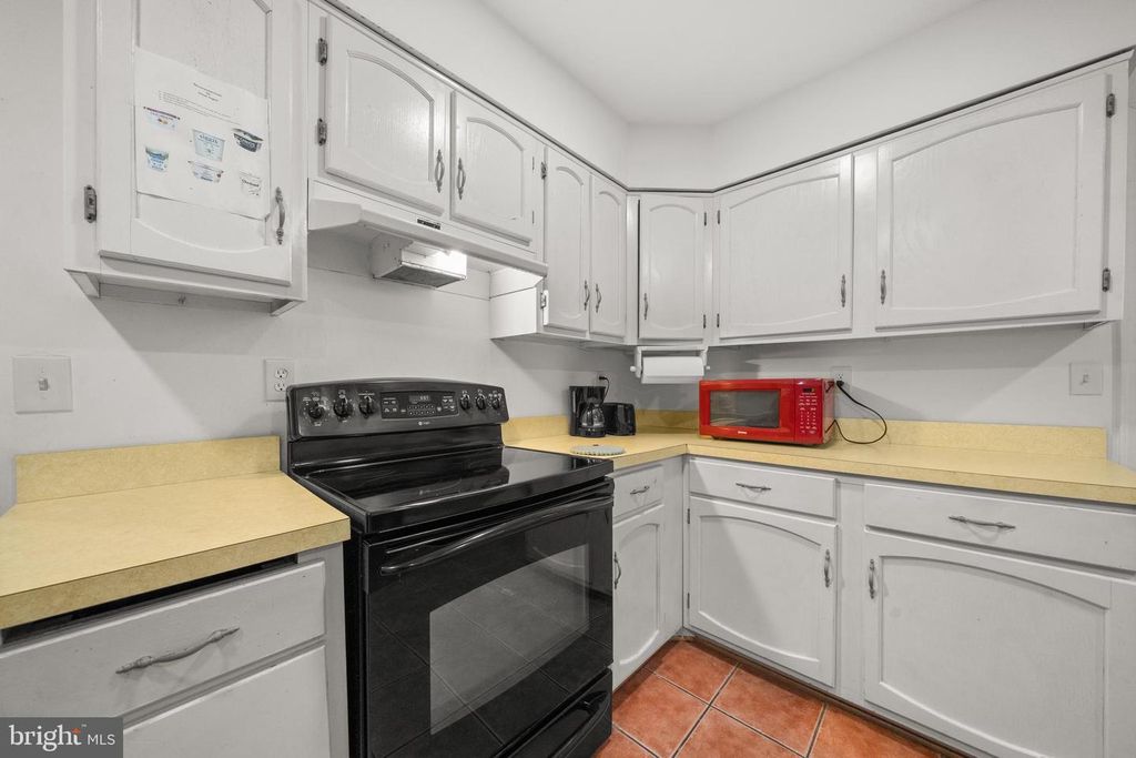 Image 14 of property listing at 8304 ALLENTOWN RD, Fort Washington, MD 20744