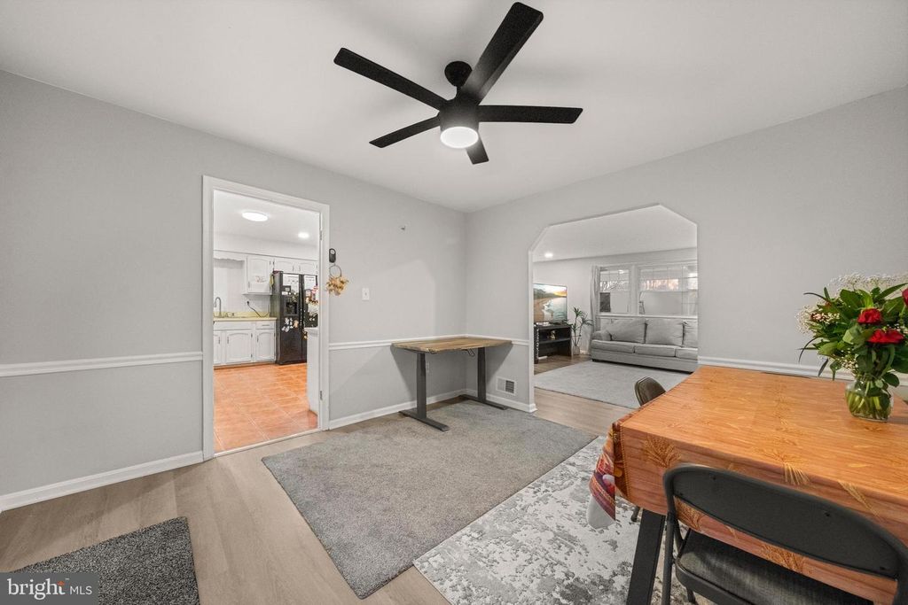 Image 18 of property listing at 8304 ALLENTOWN RD, Fort Washington, MD 20744