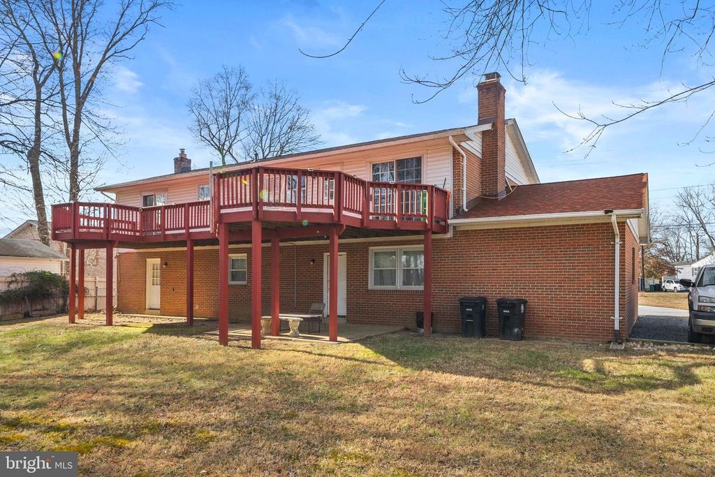 Image 33 of property listing at 8304 ALLENTOWN RD, Fort Washington, MD 20744