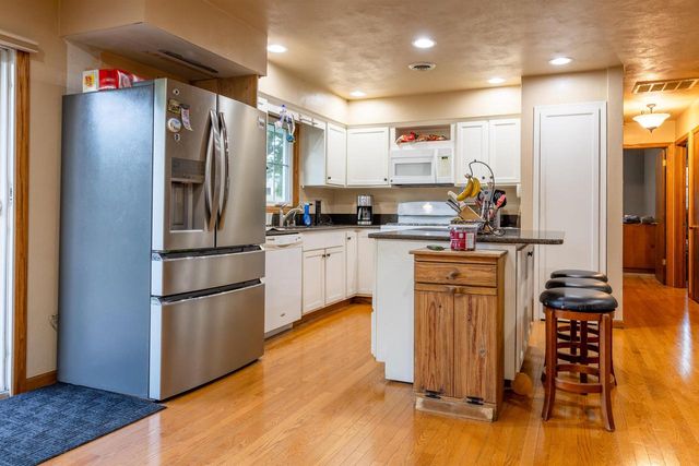3720 W County A Road, Janesville, WI 53548