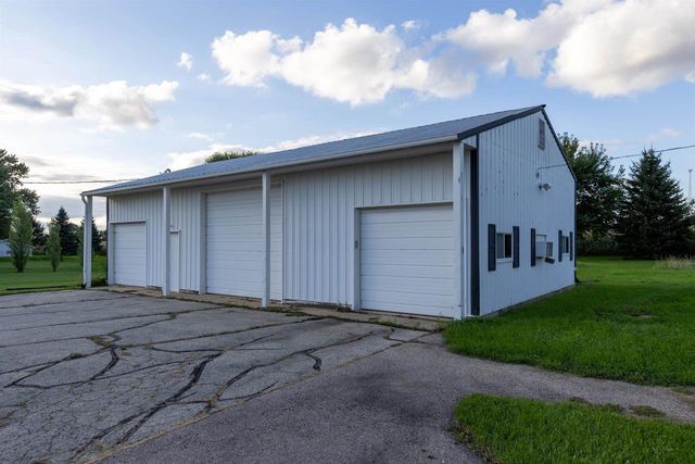 3720 W County A Road, Janesville, WI 53548
