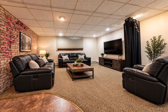 3720 W County A Road, Janesville, WI 53548