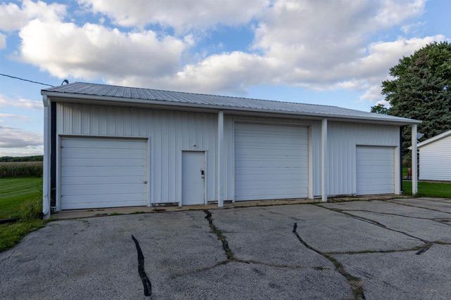 3720 W County A Road, Janesville, WI 53548