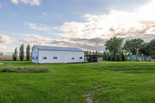 3720 W County A Road, Janesville, WI 53548