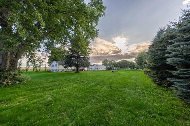 3720 W County A Road, Janesville, WI 53548