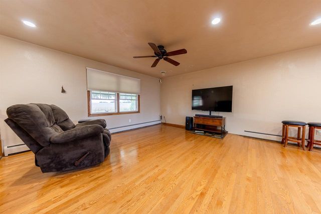 3720 W County A Road, Janesville, WI 53548