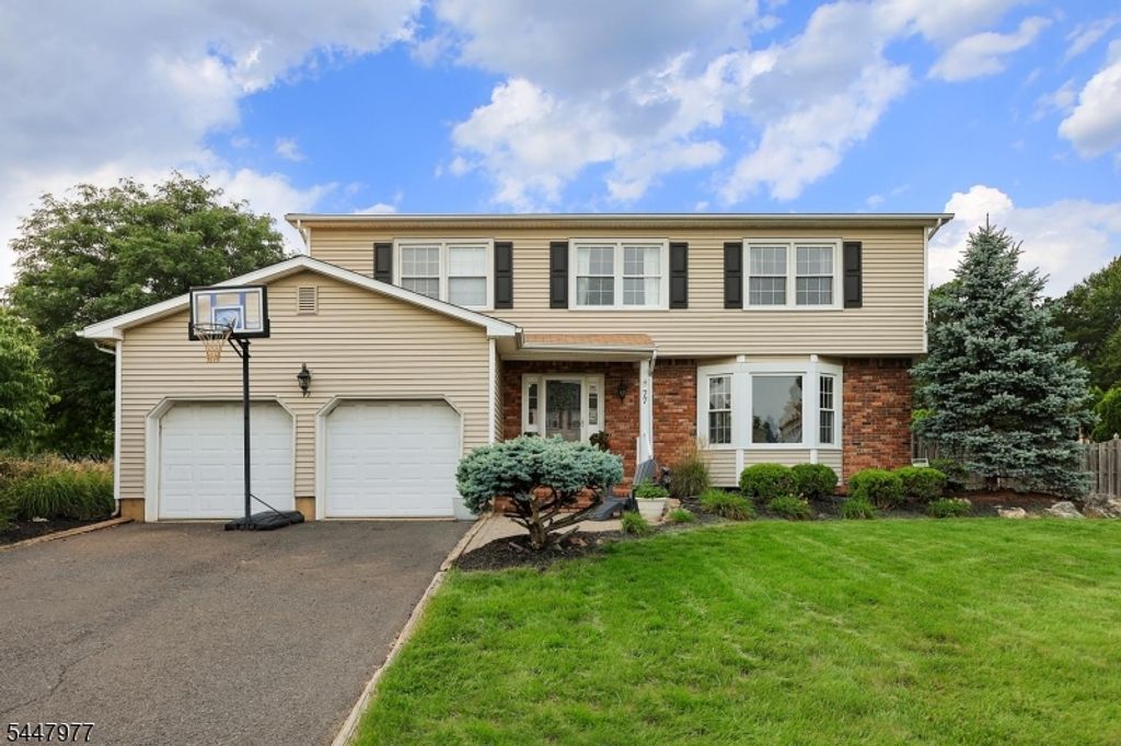 77 Rohill Rd, Hillsborough Twp., NJ 08844 — photo 2