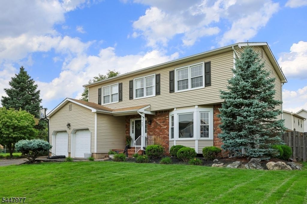 77 Rohill Rd, Hillsborough Twp., NJ 08844 — photo 3