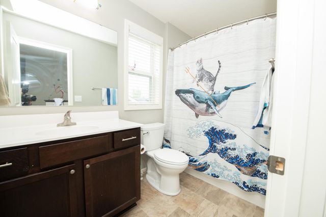 9415 Toledo Lane N, Brooklyn Park, MN 55443