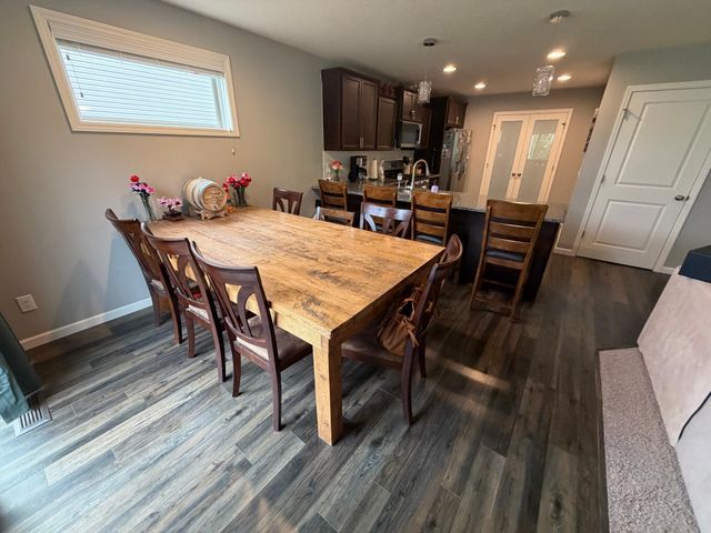 9415 Toledo Lane N, Brooklyn Park, MN 55443