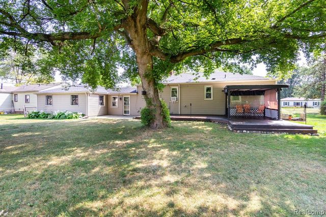 5555 Botsford Avenue, Sterling Heights, MI 48310