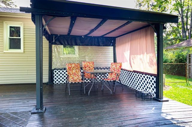 5555 Botsford Avenue, Sterling Heights, MI 48310