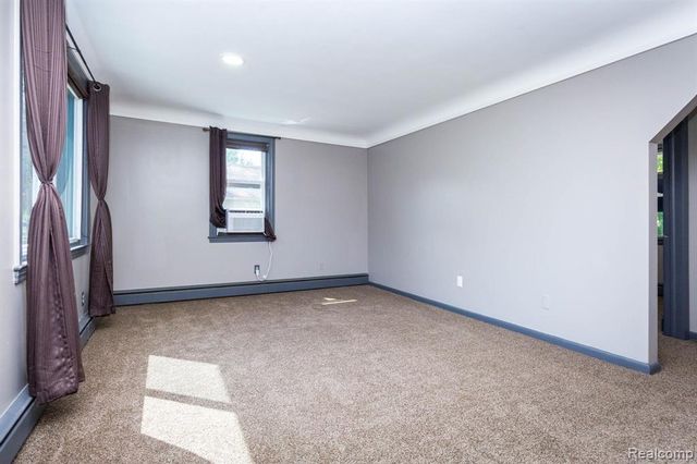 5555 Botsford Avenue, Sterling Heights, MI 48310