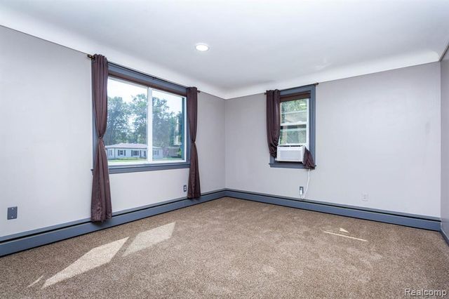 5555 Botsford Avenue, Sterling Heights, MI 48310
