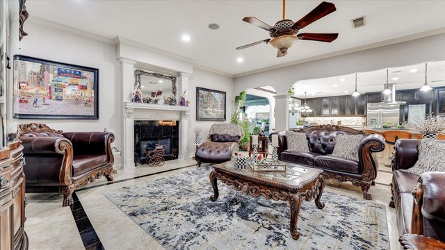 65 County Road 2209 N, Cleveland, TX 77327
