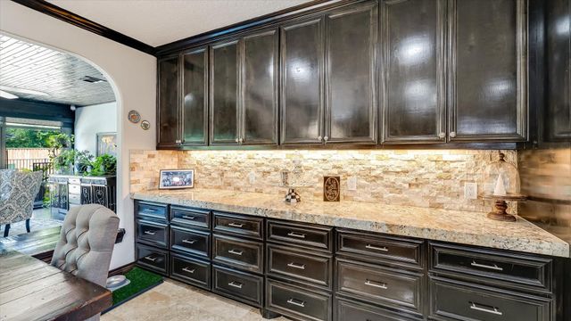 65 County Road 2209 N, Cleveland, TX 77327