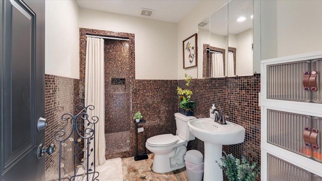65 County Road 2209 N, Cleveland, TX 77327