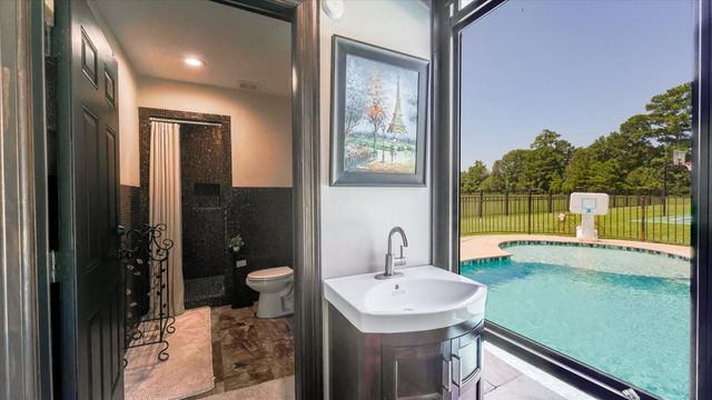 65 County Road 2209 N, Cleveland, TX 77327