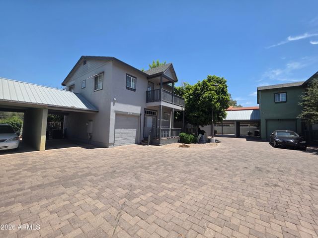 2016 S HAMMOND Drive 109, Tempe, AZ 85282