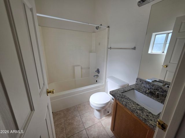 2016 S HAMMOND Drive 109, Tempe, AZ 85282