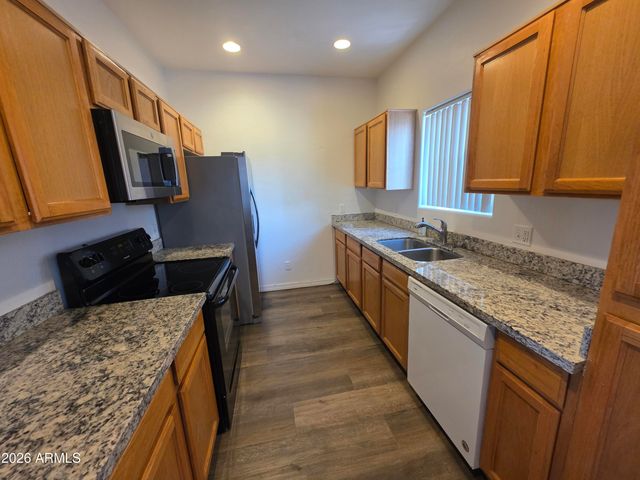 2016 S HAMMOND Drive 109, Tempe, AZ 85282