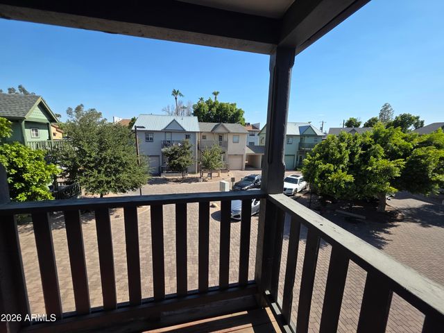 2016 S HAMMOND Drive 109, Tempe, AZ 85282