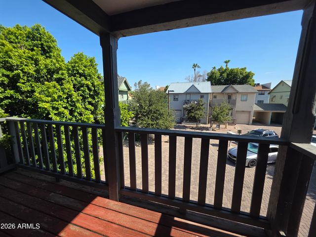 2016 S HAMMOND Drive 109, Tempe, AZ 85282