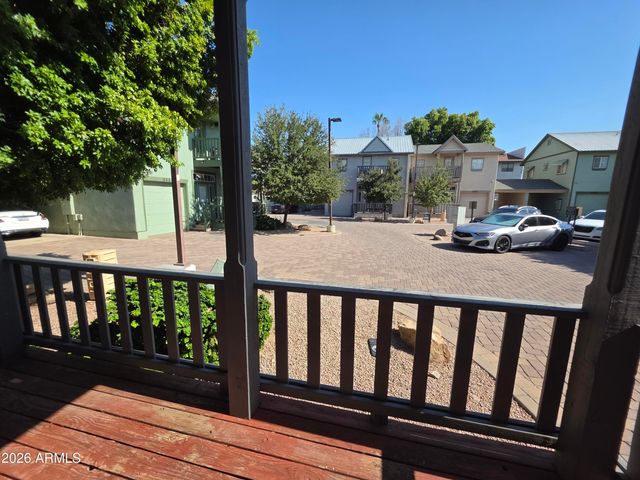 2016 S HAMMOND Drive 109, Tempe, AZ 85282