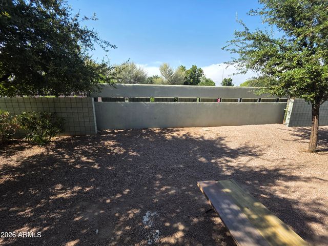 2016 S HAMMOND Drive 109, Tempe, AZ 85282