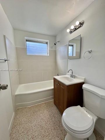 790 81st St 3, Miami Beach, FL 33141