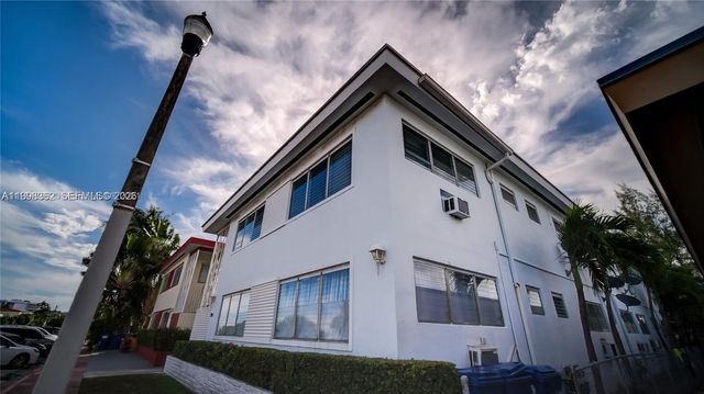 790 81st St 3, Miami Beach, FL 33141