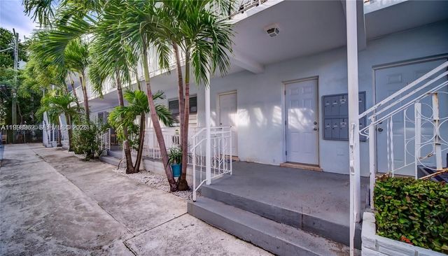 790 81st St 3, Miami Beach, FL 33141