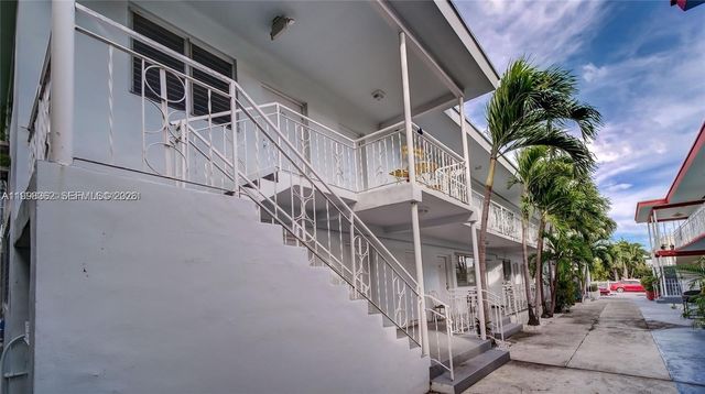 790 81st St 3, Miami Beach, FL 33141