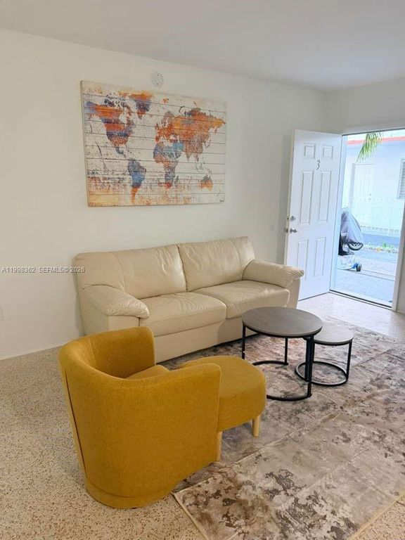 790 81st St 3, Miami Beach, FL 33141