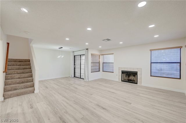 9548 Wooden Pier Way, Las Vegas, NV 89117