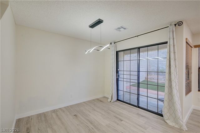 9548 Wooden Pier Way, Las Vegas, NV 89117