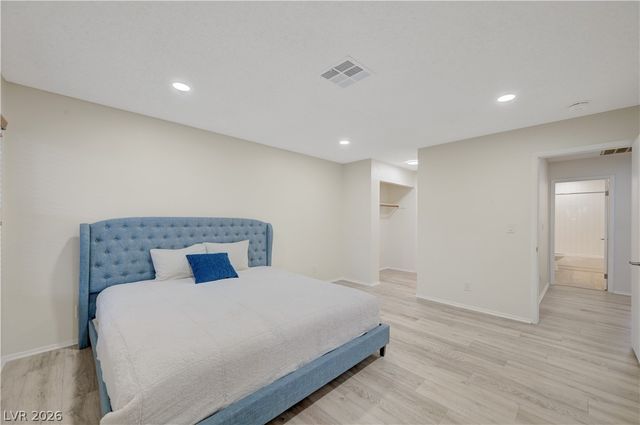 9548 Wooden Pier Way, Las Vegas, NV 89117