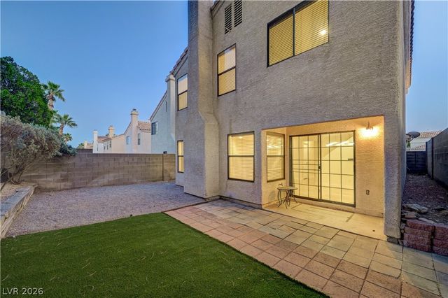 9548 Wooden Pier Way, Las Vegas, NV 89117