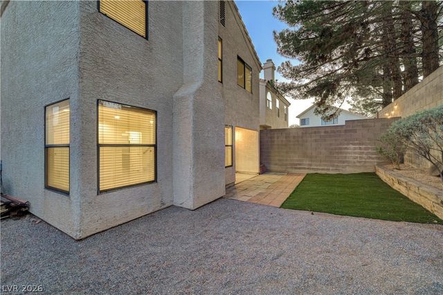 9548 Wooden Pier Way, Las Vegas, NV 89117