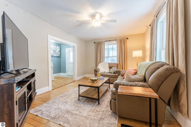 2526 Lake Ann Road, Interlochen, MI 49643