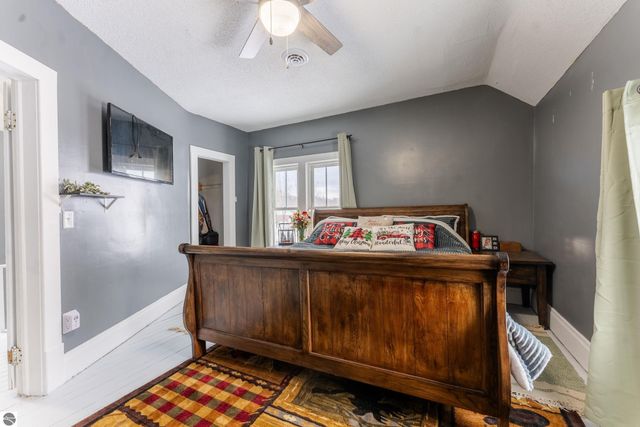 2526 Lake Ann Road, Interlochen, MI 49643