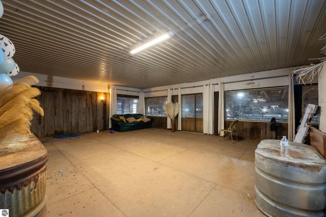 2526 Lake Ann Road, Interlochen, MI 49643